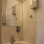 加尼奥托胡贝尔酒店 酒店