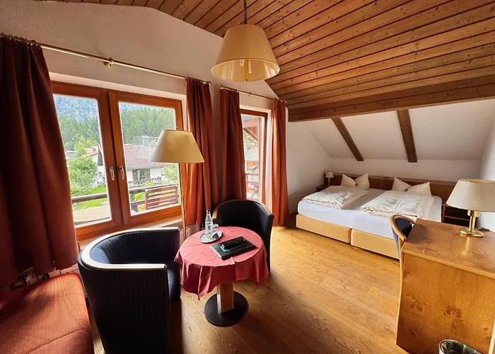 Hotel Garni Otto Huber Oberammergau